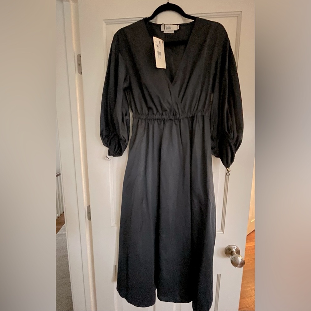 NWT Love Bonito Women’s navy dress size 4